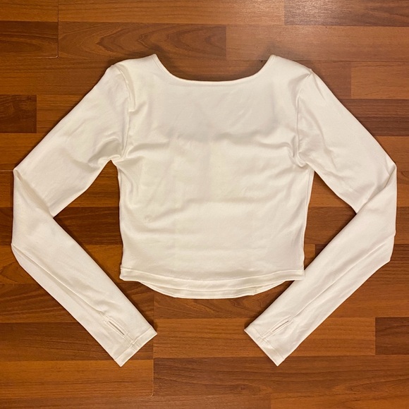 Glowmode Sandwashed Modal Rib Curve Hem Long Sleeve Crop Top - Picture 3 of 5